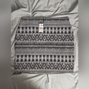 Women's Express Pattern Skirt